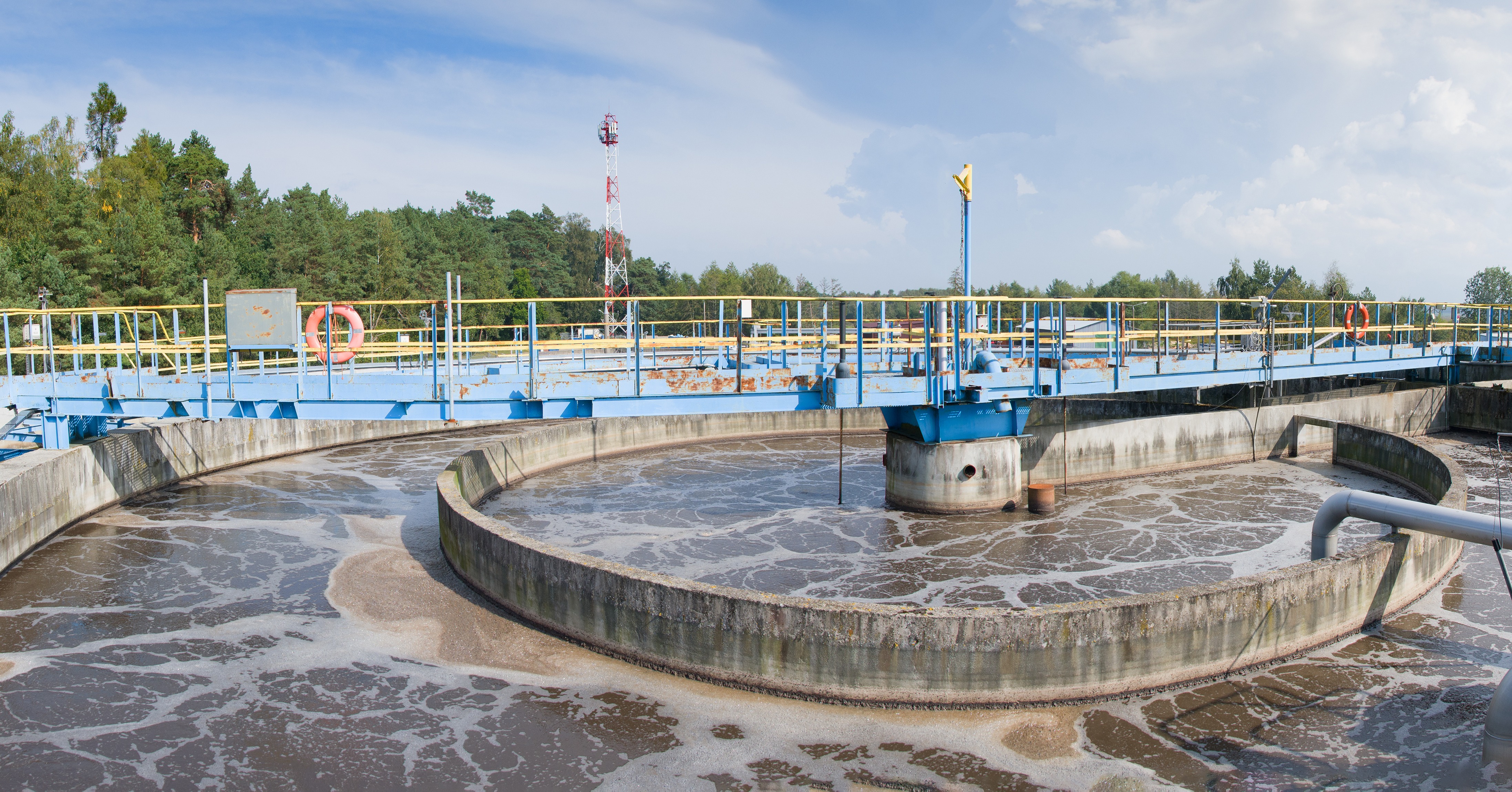 A rotating aluminum walkway system at a water treatment plant