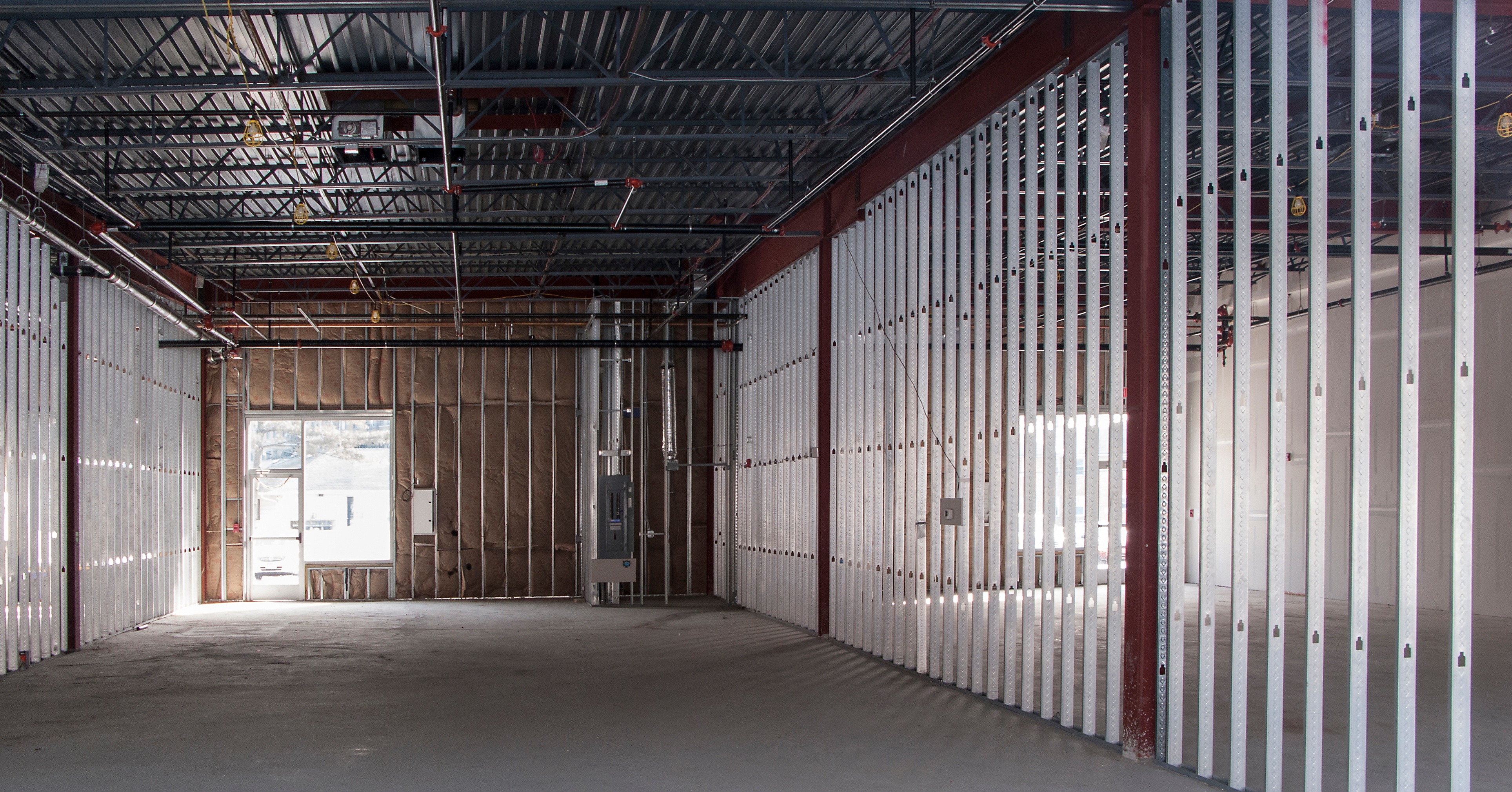 Aluminum being used at a construction site